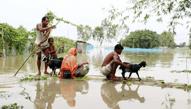 সারাদেশে বন্যায় মৃত্যু বেড়ে ৮৪