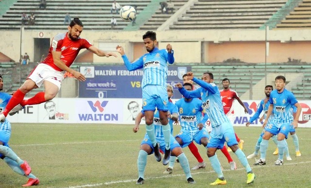 চট্টগ্রাম আবাহনীকে হারিয়ে গ্রুপ সেরা বসুন্ধরা কিংস