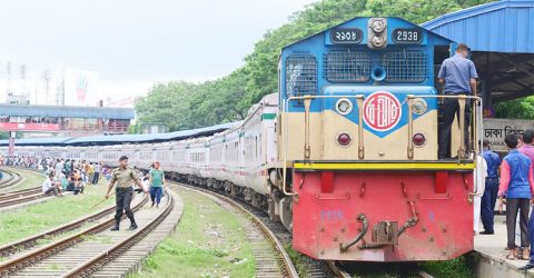 যাত্রী ও পণ্য পরিবহন ভাড়া বাড়াচ্ছে রেল কর্তৃপক্ষ