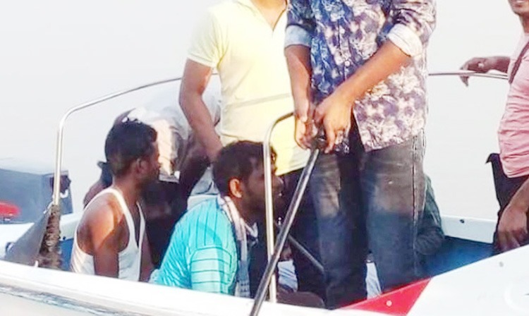 বরিশালের মেহেন্দিগঞ্জে চার ডাকাত আটক