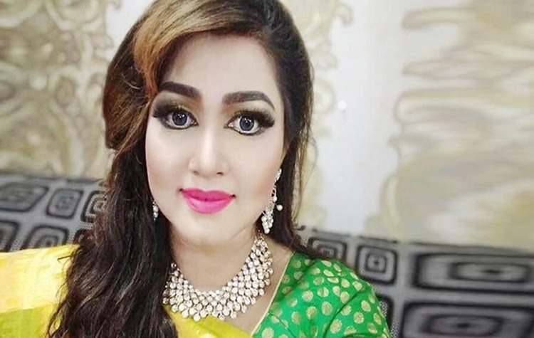 বিয়ের পিঁড়িতে বসছেন অভিনেত্রী একা