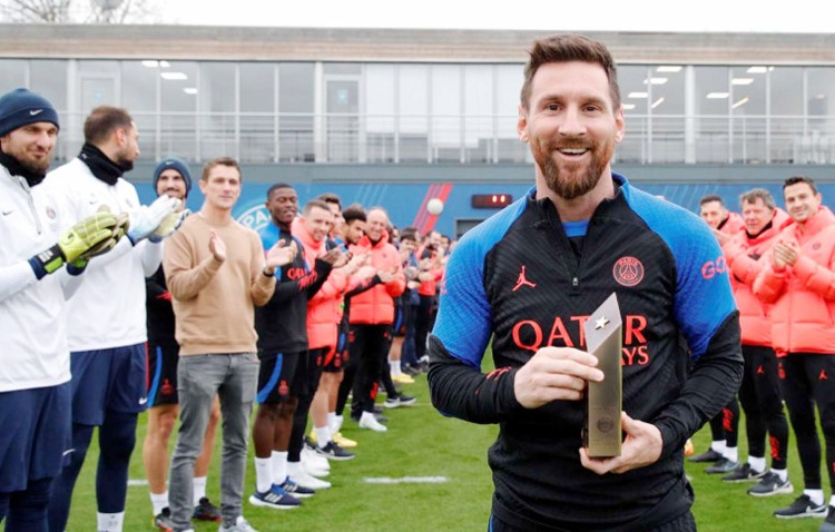 মেসিকে পিএসজির গার্ড অব অনার