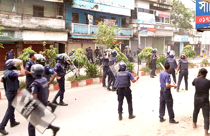 হবিগঞ্জে বিএনপি-পুলিশ সংঘর্ষ, আহত ১৫