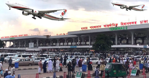 বোর্ডিং পাস ছাড়াই বিমানে শিশু ওঠার ঘটনায় ১০ জনকে দায়িত্ব থেকে প্রত্যাহার