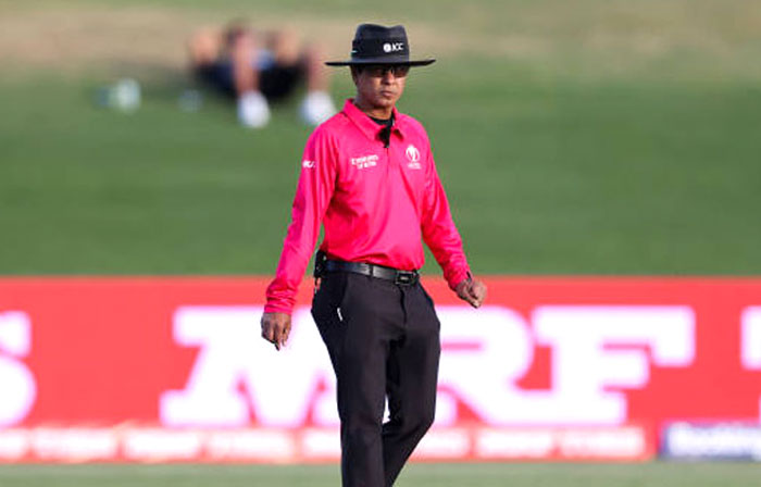 বিশ্বকাপে একমাত্র বাংলাদেশি আম্পায়ার শহীদ সৈকত