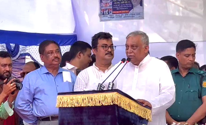 দেশে উন্নয়নের জন্য নৌকার বিকল্প নেই: স্বরাষ্ট্রমন্ত্রী