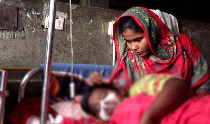 বানারীপাড়ায় অস্ত্রোপচারের পর প্রসূতির পেটে গজ রেখে সেলাইয়ের অভিযোগ