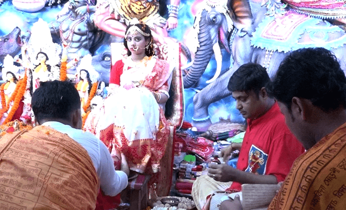 বরিশালে নানা আয়োজনের মধ্যদিয়ে কুমারীপূজা অনুষ্ঠিত