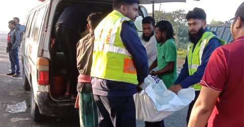 ঢাকা-চট্টগ্রাম মহাসড়কে লরি চাপায় ৩ শ্রমিক নিহত