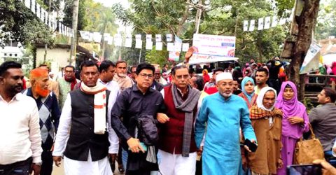 বরিশাল-২ আসনে আওয়ামী লীগের নৌকা নিয়ে মেননের মুখে হাসি