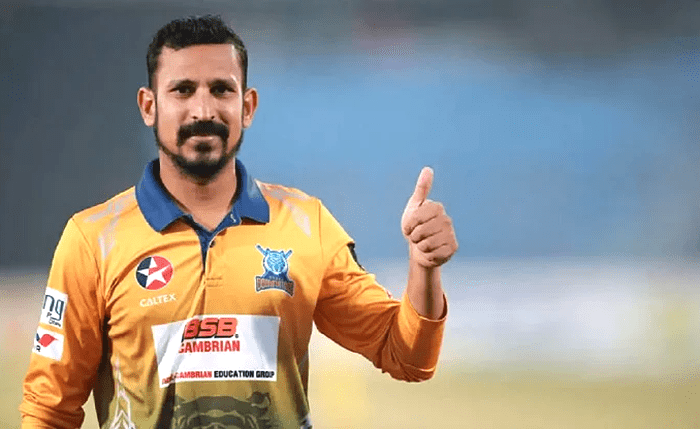 সব ধরনের ক্রিকেট থেকে দুই বছরের জন্য নিষিদ্ধ নাসির