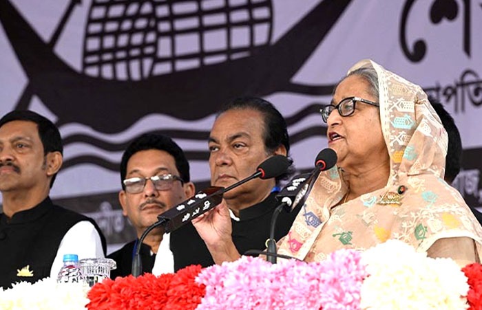 কারও কাছে মাথা নত করি না, করব না: শেখ হাসিনা
