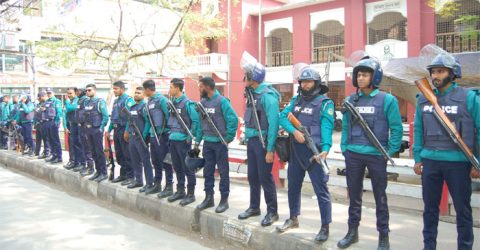 বরিশালে মিছিল করেনি বিএনপি, কঠোর অবস্থানে ছিল পুলিশ