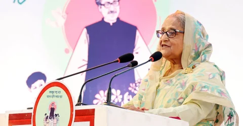 অভিভাবক ও শিক্ষকদের শিক্ষার্থীদের ওপর অতিরিক্ত চাপ না দেয়ার প্রতি আহ্বান প্রধানমন্ত্রীর