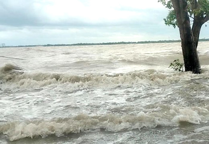 ঘূর্ণিঝড় রিমাল : কলাপাড়ায় জলোচ্ছ্বাসে ডুবে নিহত ১