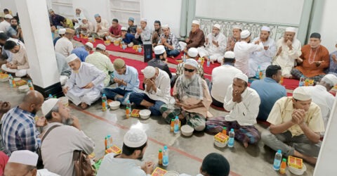 ১০নং ওয়ার্ড বিএনপি’র ইফতার মাহফিল অনুষ্ঠিত