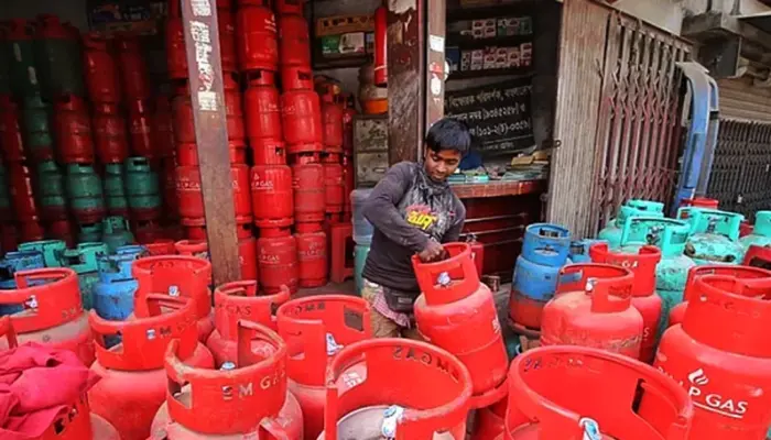 এলপি গ্যাসের দাম আরও কমেছে