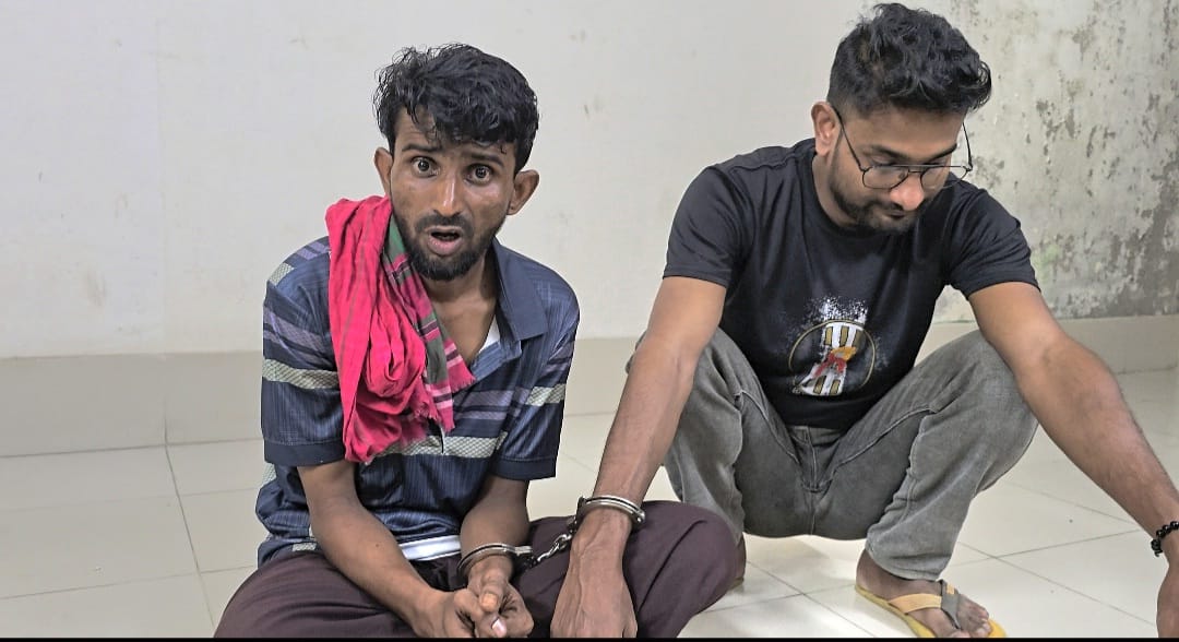 বাউফলে সংবাদ প্রকাশের জেরে সাংবাদিক ও তার পরিবারকে হত্যার হুমকি