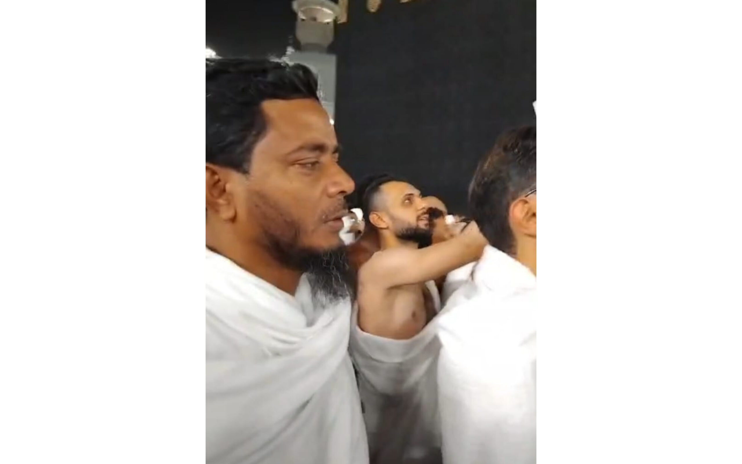 ড. শফিকুল ইসলাম মাসুদের ওমরা পালন ও বাউফলের জনগণের কল্যাণ কামনা